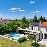 Tonka With Private Pool Near Krka *