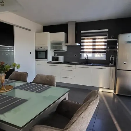Tonka With Private Pool Near Krka Holiday home *