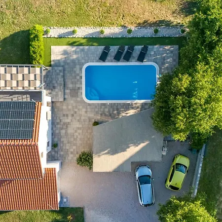 Tonka With Private Pool Near Krka Nyaraló Širitovci