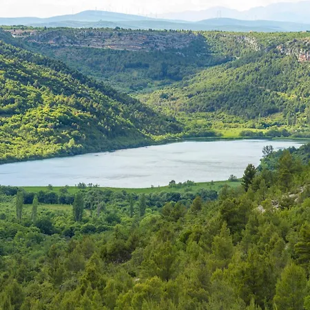 Tonka Near Krka Siritovci