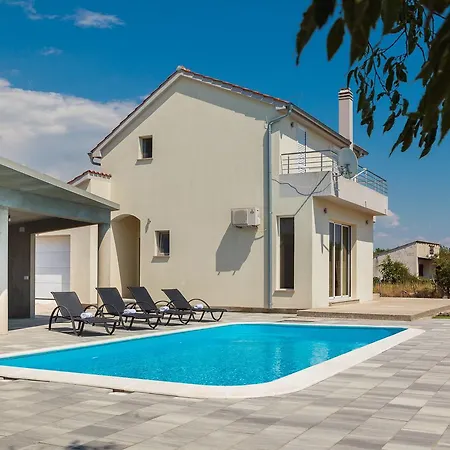 Tonka With Private Pool Near Krka *