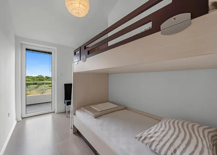 Tonka With Private Pool Near Krka בית נופש *